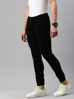 Load image into Gallery viewer, Men Jogger Fit Mid Rise Black Jeans