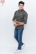 Load image into Gallery viewer, MEN&#39;S OLIVE PRINTED CASUAL SHIRT