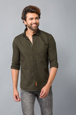 Load image into Gallery viewer, MEN&#39;S OLIVE PLAIN FULL SLEEVE SHIRT