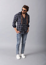 Load image into Gallery viewer, MEN&#39;S NAVY BLUE CHECKED HOODED SHIRT
